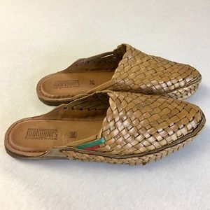Mohinder’s Men’s Woven City Slipper